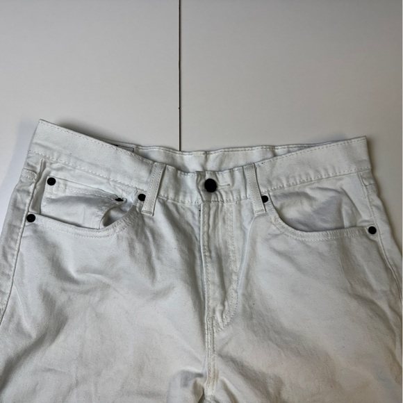 Levi’s White Straight-Leg Jeans - Picture 2 of 4